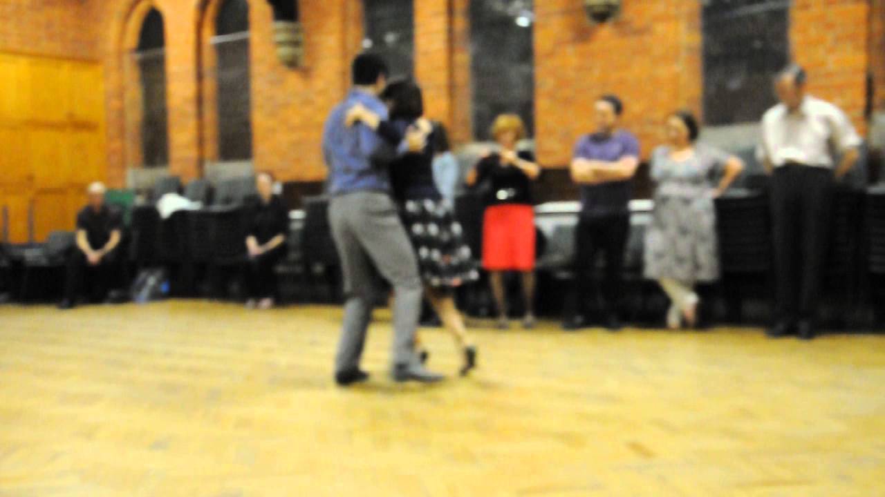 Vals class with Cristian Petitto & Nalya Vacca - Simple turns for beginners