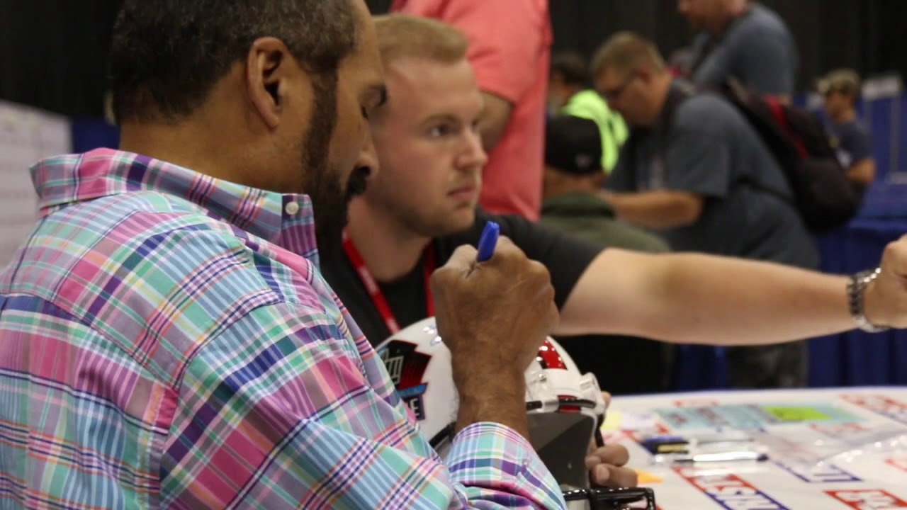 Franco Harris at the National Sports Collectors Convention