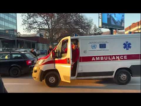 U centru Doboja žena podletjela pod automobil