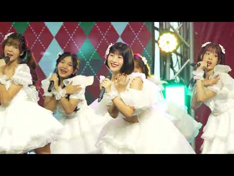 Warm Winter - Jajah The Glass Girls Fancam | TGG Festival 2023 | 231224 The Market