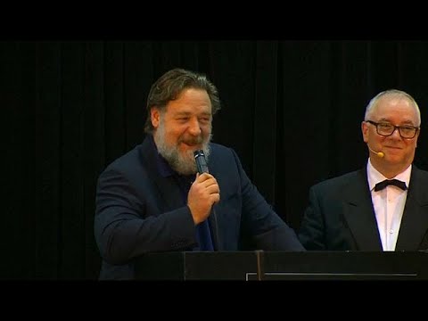 بيع مقتنيات لراسل كرو بقيمة 2.8 مليون دولار بمزاد "فن الطلاق"