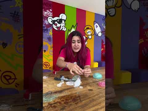 DESTRUIMOS O DUMPLING SQUISHY RARO DA EMILLY