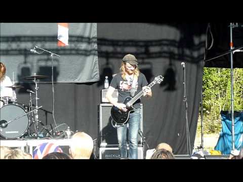 ECLIPSE - Under the gun - Live at Vasby Rockfestival 2013