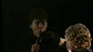 FRENTE AL ESPEJO. RAPHAEL 1989