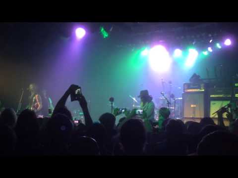 Hollywood Vampires @ the Roxy - My Generation (The Who cover)