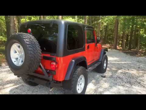 13k-Mile 2006 Jeep Wrangler Rubicon 6-Speed demo