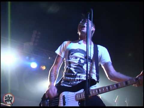 Videoclip de The Bright Lights of America (Live) — Anti-Flag