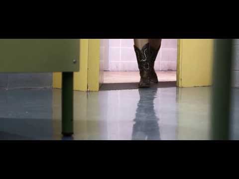 Paula Rojo - Teaser Si Me Voy (Cups)