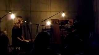 Sharon Van Etten acoustic - I Always Fall Apart - live Munich 2014-08-12