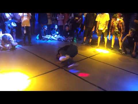 Bboy c lil vs bboy from thailand bboy combat2015