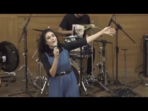 Aclame ao Senhor + A Ele a Glória + Consagração ( Ao Vivo ) - Thays Gonçalves