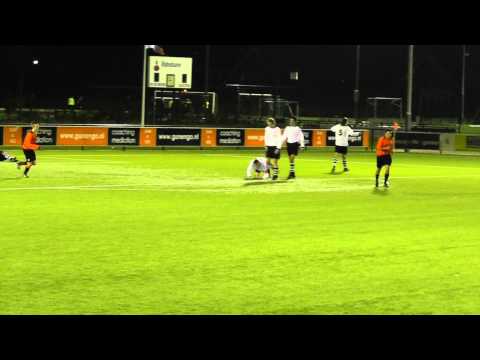 30 nov 2011 VV De Meern B1 - Maarssen B1 vr 4-0 goal Anass, assist Jari vI