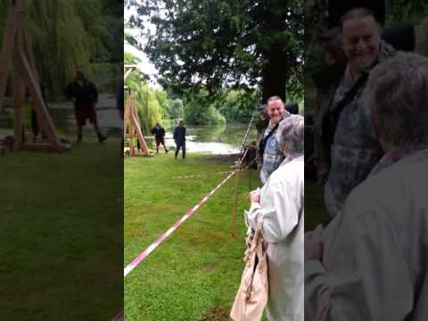 Medieval perrier/trebuchet siege engine