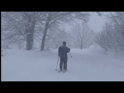 Skiing Akakura Onsen &amp; Akakura Kanko Japan