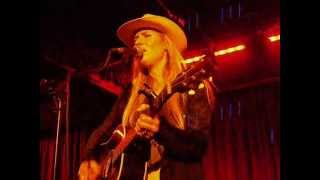 Holly Williams - Mama