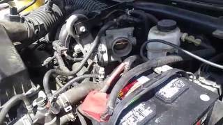 Fast one handed Ford Five Hundred & Freestyle throttle body cleaning