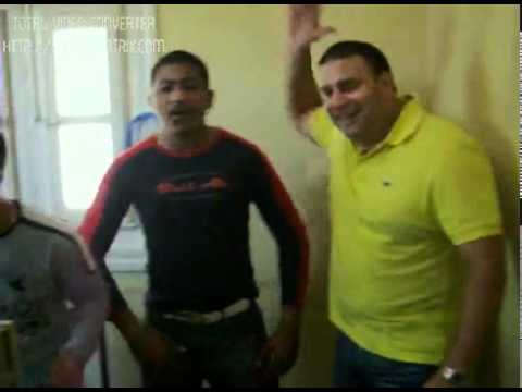 Elvis Manuel con Jerry en su casa cantando en vivo "La mulata" sin microfono!