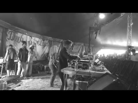 Dub Camp Festival 2016 - Dub Dynasty ▶ Ras Tinny "Monsoon Come" ⑥