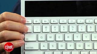 Video thumbnail for Logitech Wireless Solar Keyboard K760 - First Look by CNET