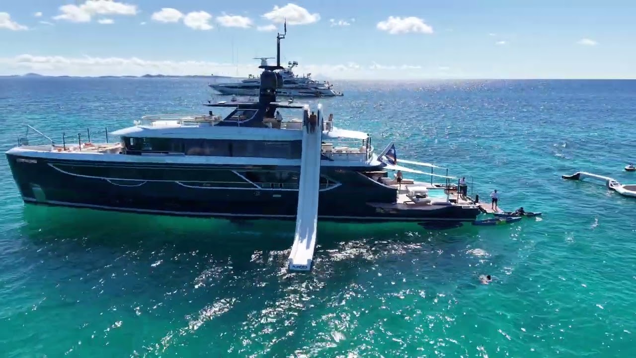ANTIGUA YACHT CHARTER