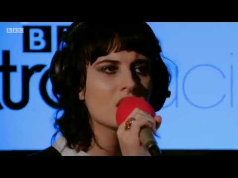 Ren Harvieu - Do Right By Me(Live for BBC Introducing)