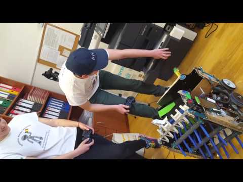 Răcari: Elevii liceului „Ion Ghica", medalie de aur la un concurs internaţional de robotică