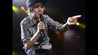 Justin Bieber - Can&#39;t live without you (Lyrics)