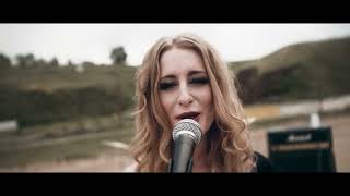 Video Sabina Křováková - Večírek (official music video)