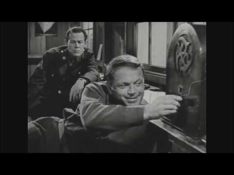 WWII 78 rpm record "Have You Got Any Gum Chum?" played on Tube HiFi and cameo performance by cat