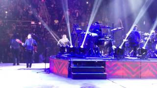 Mi historia entre tus dedos - Duelo