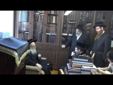 Bobov Rebbe Visiting Serdahel Rebbe Elil 5773