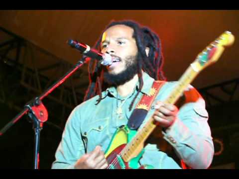 Ziggy Marley performs Rastaman Vibrations at Smile Jamaica 2008