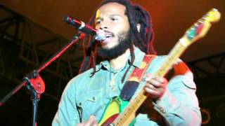 Ziggy Marley performs Rastaman Vibrations at Smile Jamaica 2008