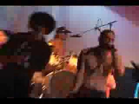 Cumbia de los Aburridos - Calle 13