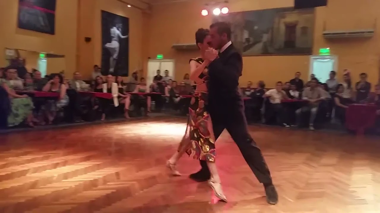 Sebastian Fernandez y Yesica Lozano en Soho Tango - quien sera