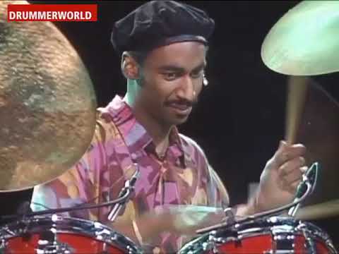 Omar Hakim: Drum Solo