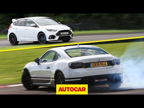 Ford Focus RS vs Toyota GT86 drift showdown | Modded drifters drift off | Autocar