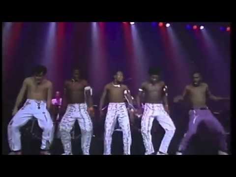 Hambile/The Dance - Johnny Clegg & Savuka - Live at Zenith (Paris)