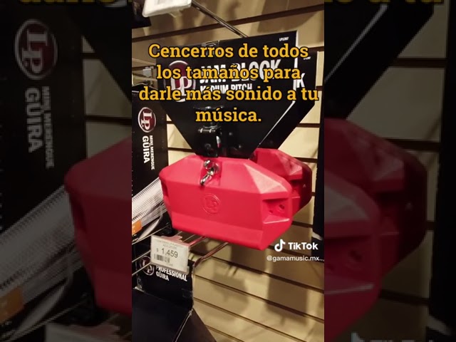 Vídeo relacionado con UVMARK | Set de Regalo Elegante | Bolígrafo Metálico y Llavero Premium Personalizado en Estuche de Presentación Negro | Kit de Regalo Original Para Empresas, Navidad, Eventos, Celebraciones