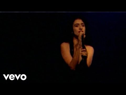Video thumbnail for Lenda das Sereias, Rainha do Mar (Ao Vivo)
