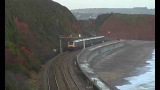 preview picture of video 'The sea wall at Dawlish and Teignmouth'