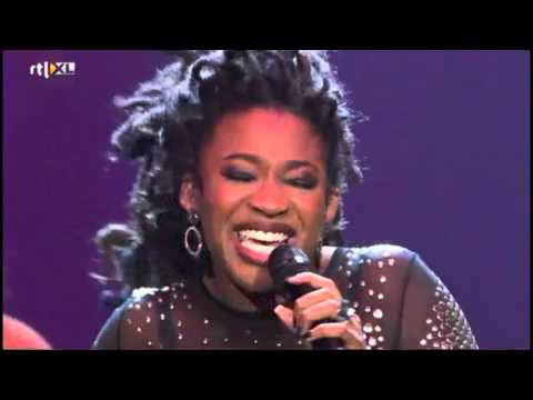 Leona Philippo - I Just Want To Make Love To You | Live Show 1 | The Voice Of Holland 2012