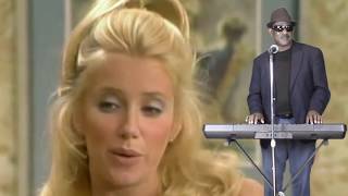 She&#39;s My Kind of Girl