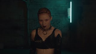 Brodinski - Ratchet (Feat. Bloody Jay) [Official Music Video]