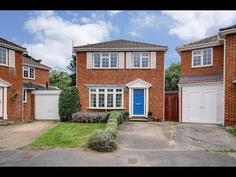 Property For Sale - Summerfield Close, Wokingham