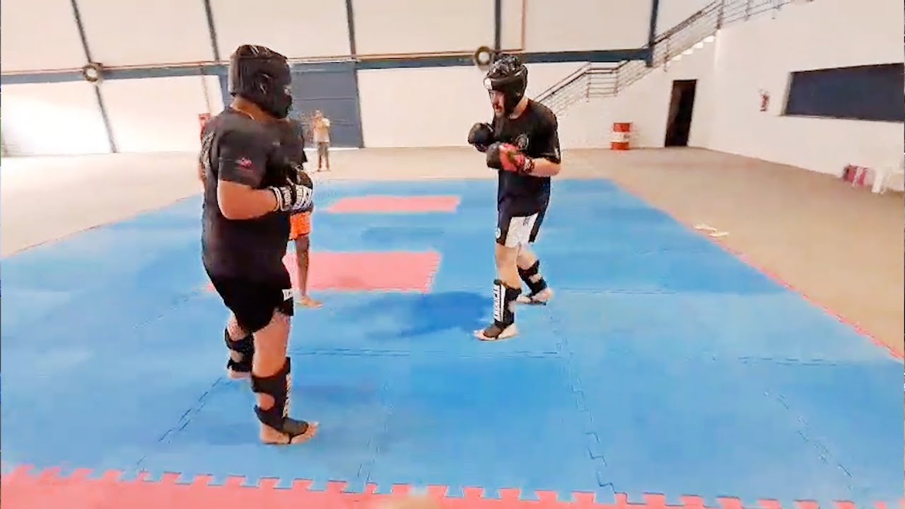 Três medalhas conquistadas por atletas de Lontras no estadual de Kickboxing