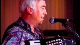 Irish Reels by irish accordion player Dermot O'Brien