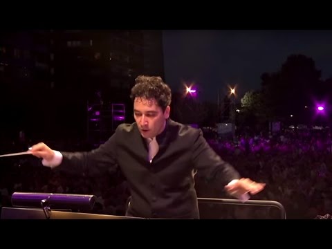 Ginastera: Danzas del Ballet »Estancia« ∙ hr-Sinfonieorchester ∙ Andrés Orozco-Estrada