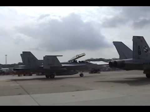 2005 NAS Oceana Airshow - Parade of Navy Jets (Sunday)