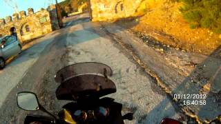 preview picture of video 'Suzuki DL650 V-Strom (Après) - Athens/Penteli'